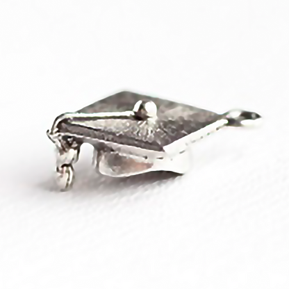 Graduation Bead